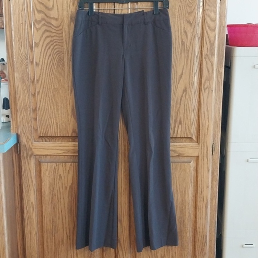 Mossimo Stretch Women's Size 2 Brown‎ Dress Pants Trousers Flare Leg Low-Rise